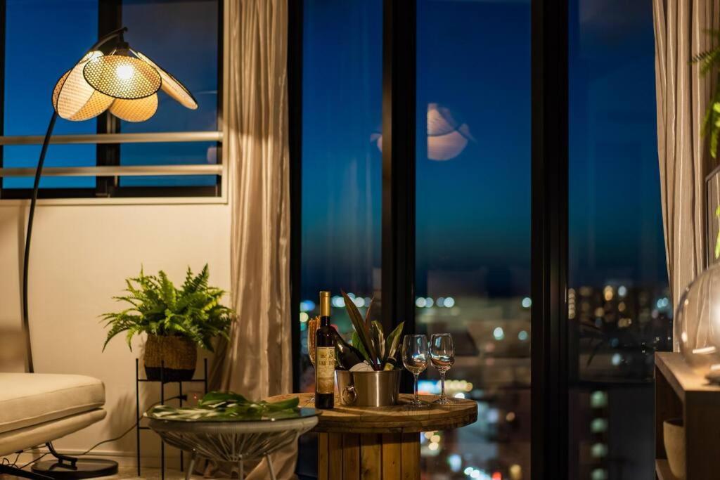 The Penthouse Ginowan Apartamento Urasoe Exterior foto